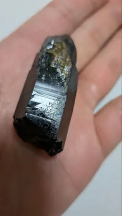 チベット産 モリオン 原石 ポイント スモーキー虹付き