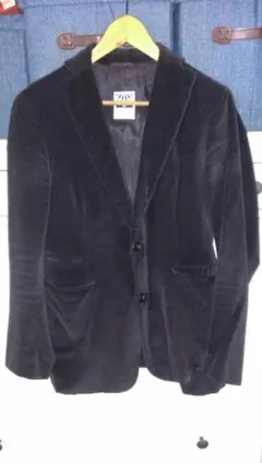 Item thumbnail for item ed910a68-554d-43dd-ba1f-f901cdb89a95