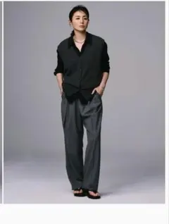 2025年最新】loin. シャツ・ブラウスの人気アイテム - メルカリ