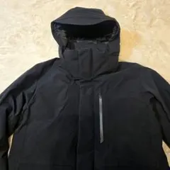 ユニクロ　ハイブリッドダウンパーカ　ブラック　S