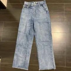 ブルーデニム　ストレートデニム