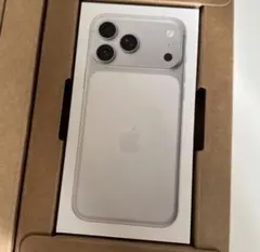Apple iPhone 17 Pro Max 本体 - メルカリ