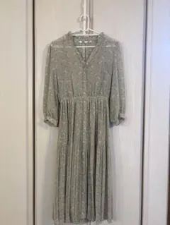 UNIQLO 花柄プリーツワンピース Sサイズ
