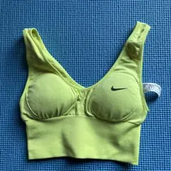nike スポーツブラ ヨガ・ピラティス
