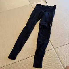 未使用　C3fit ブラック　エレメントロングタイツ ロゴ入り　前開き 未使用 C3fit ブラック エレメントロングタイツ ロゴ入り 前開き