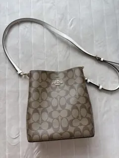COACH シグネチャー ショルダーバッグ