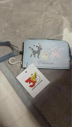 ポケモン リール付き パスケース（ブラッキー・エーフィ・イーブイ）