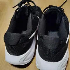 NIKE スニーカー ブラック ホワイト