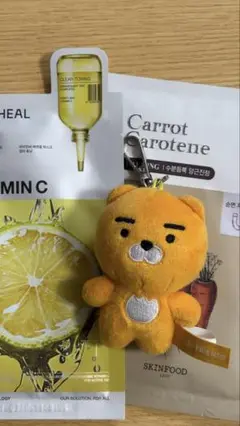 【韓国限定】カカオフレンズ キーホルダー & 韓国国内人気パック 2個入り