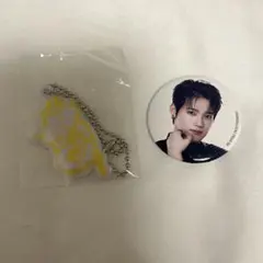 INI 木村柾哉 XQUARE カプセルトイ　キーホルダー　ミニ缶バッチ　セット