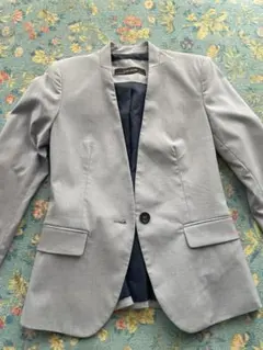 新品未使用　ZARA ジャケットのサムネイル