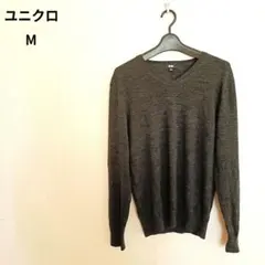 美品 ユニクロ エクストラファインメリノVネックセーター メンズM