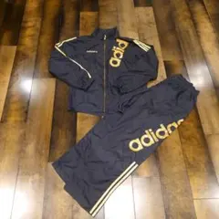 adidas ウィンドブレーカー ジャケットとパンツ セット