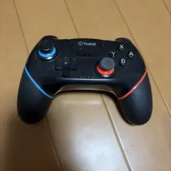 YesOJe ワイヤレスコントローラー 黒/青/赤　ジャンク品