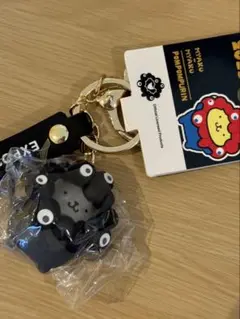 サンリオ　プリン　黒ミャクミャク　キーホルダー 万博会場限定