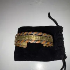 ツイストデザイン バングル ゴールド ブロンズ