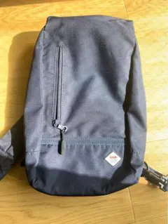 【美品】Relate撥水ショルダーバッグ ネイビー