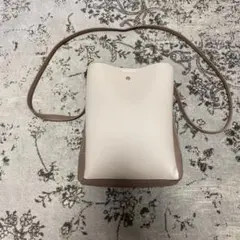 ショルダーバッグ　クリーム　ブラウンのサムネイル