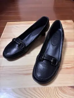 【美品】DIANA ダイアナ 本革 ビットローファー ブラック 23.5cm