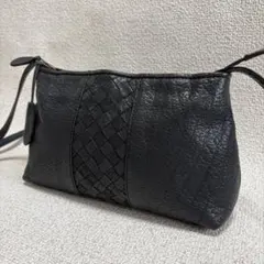 IBIZA イビザ レザー ショルダーバッグ 肩掛け 斜め掛け ブラックのサムネイル