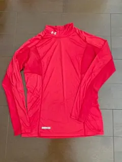 新品！【最終値下げ！】アンダーアーマー　アンダーシャツ　UNDER ARMOUR