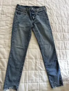 Item thumbnail for item 98e89b82-704a-494f-8389-9d295cedb626