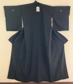 着物 喪服 黒 紋付 桐紋 ５つ紋 正絹 和装 生地 素材 リメイク