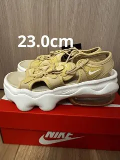 【新品未使用】ナイキ エアマックス ココ 23センチ 2025年最新】nikeエアマックスココ23の人気アイテム - メルカリ