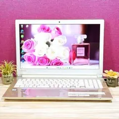 第7世代Corei7✨メモリ8GB✨Win11✨すぐ使える設定済✨カメラ✨大容量のサムネイル