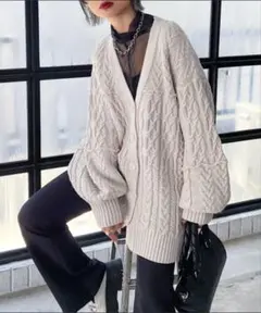 【試着のみ】PAGEBOY アイボリー ケーブル編み カーディガン