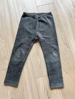 グレー コーデュロイ スリムフィットパンツ ユニクロ