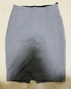 UNIQLO グレー タイトスカート Mサイズ