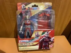 【未開封・ヤマダ限定】ウルトラアクションフィギュア ウルトラマンエース マント付のサムネイル