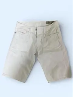 ウ*ロ様 DIESEL ホワイト ショートパンツ 小ポケット付き W28