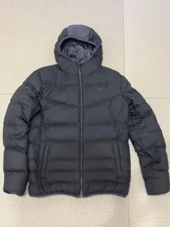 フード付きダウンジャケット