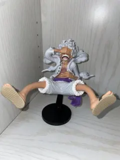 ワンピース ルフィ ギア5 フィギュアのサムネイル