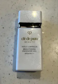 ヴォワールルミヌ クレドポーボーテ