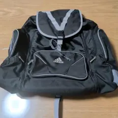 adidas バックパック 黒