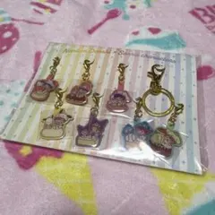【新品未開封】なにわ男子 サンリオキャラクターズ メタルチャーム