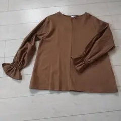 (L)ロンT 茶色 ハニーズ