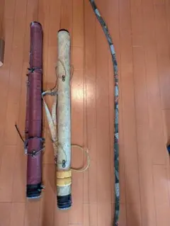 木製の弓と矢のセットです