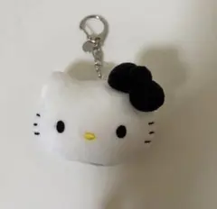 ローリーズファームHELLO KITTY DOT パケイリキーチャーム - メルカリ