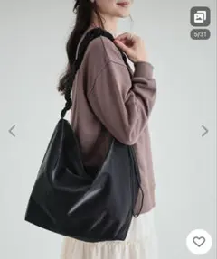 ＊SHOO・LA・RUE ショルダーバッグ くしゅくしゅ