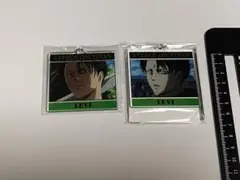 進撃の巨人 アクキー リヴァイ 2点