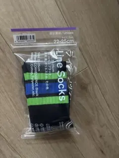ファミマ　ソックス ブラック 22-25