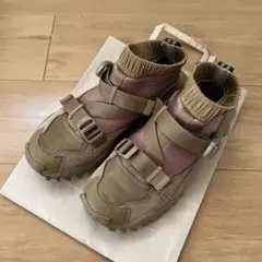 HYKE×adidas スニーカー ベージュ
