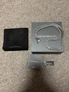 エンポリオアルマーニ　チェーンネックレス ポーチ、箱あり