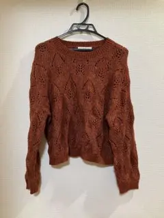 e.r.g* レース編みオレンジニット