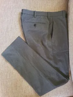 UNIQLO 感動パンツ ウエスト73cm レングス76cm ダークグレー