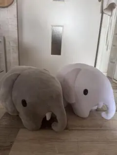 ミッフィー象のぬいぐるみ グレーとホワイト